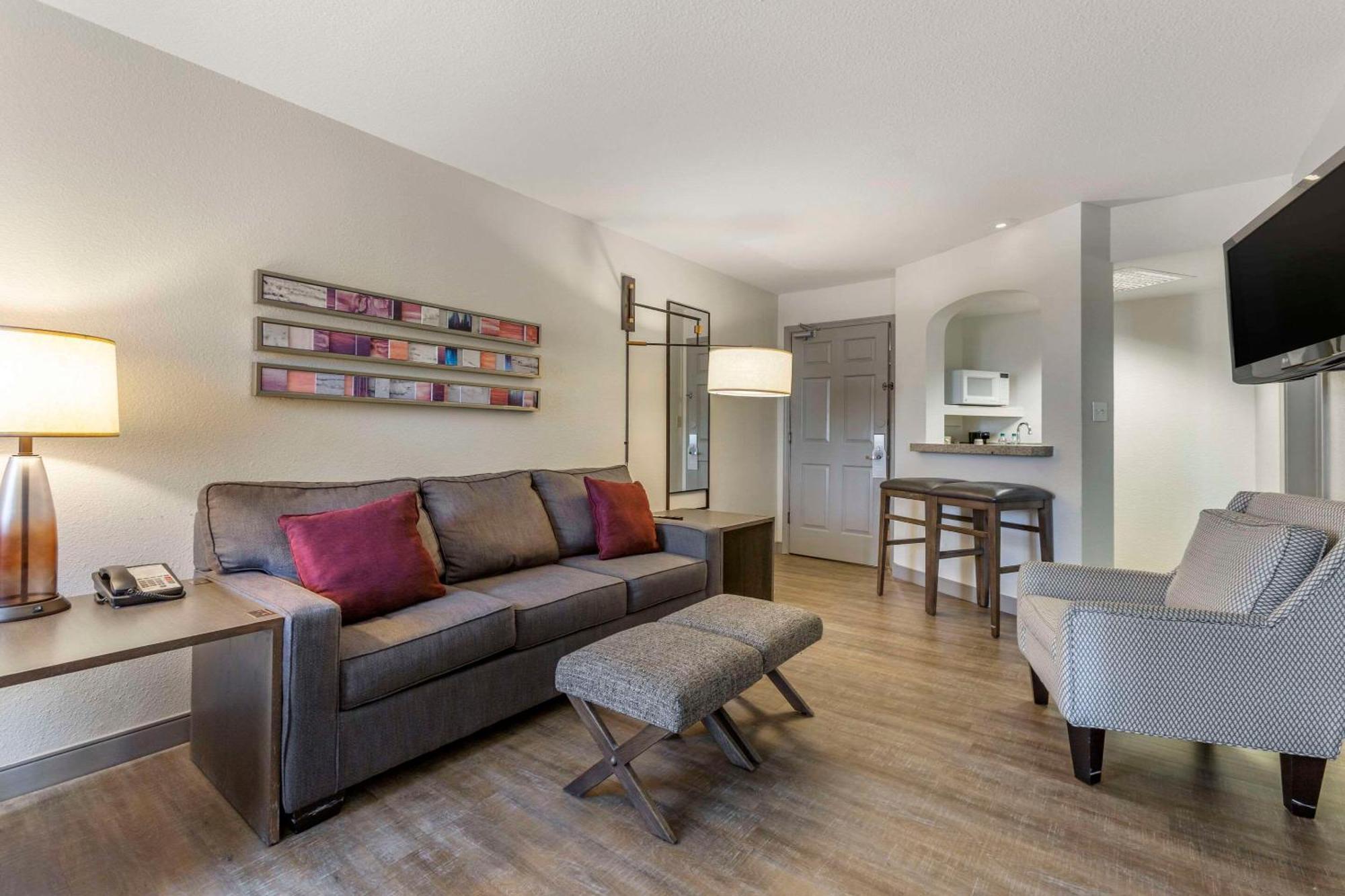 Windmill Suites Surprise - Phoenix, Ascend Hotel Collection Zewnętrze zdjęcie